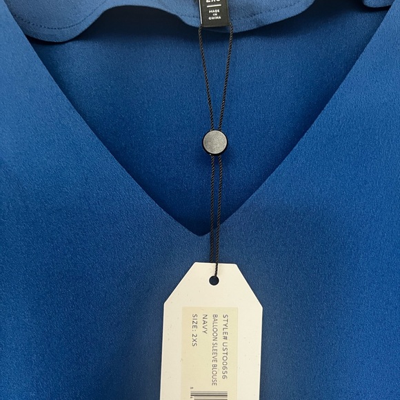 Universal Standard Ballon Sleeve Blouse - Picture 2 of 3